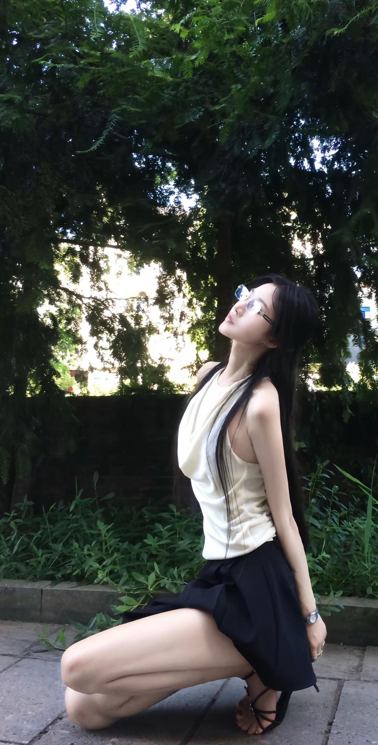 横塘夜色曾微凉 与君携手赴边疆