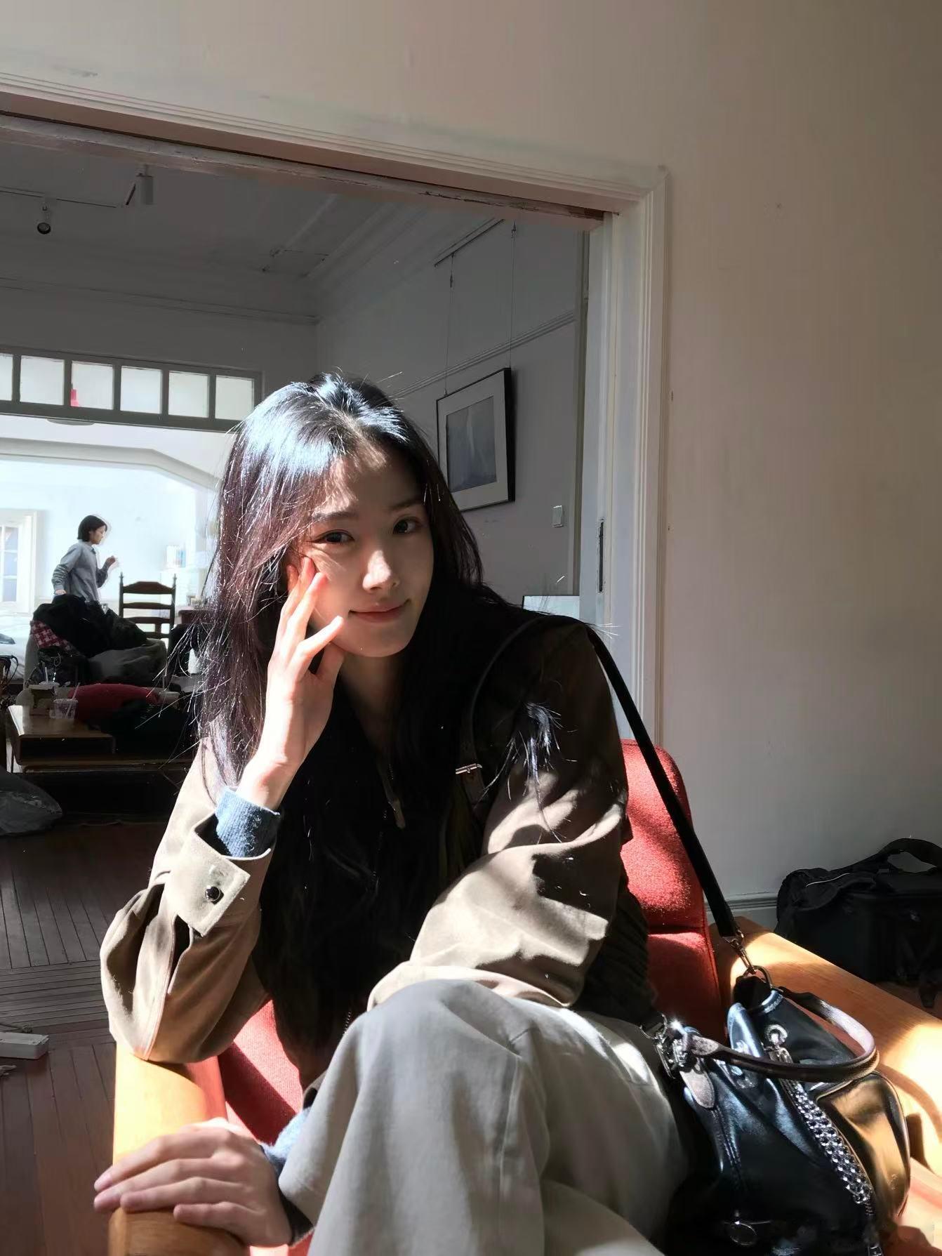 卢昱晓发声明维权网暴真的该管管了！卢昱晓工作室直接发声明，对恶意言论取证起诉，要