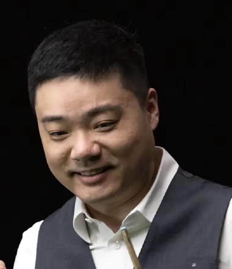 丁俊晖“魔咒”或将再现，1/8决赛战胜丁俊晖的赵心童，第三阶段先后二局强拼长台不