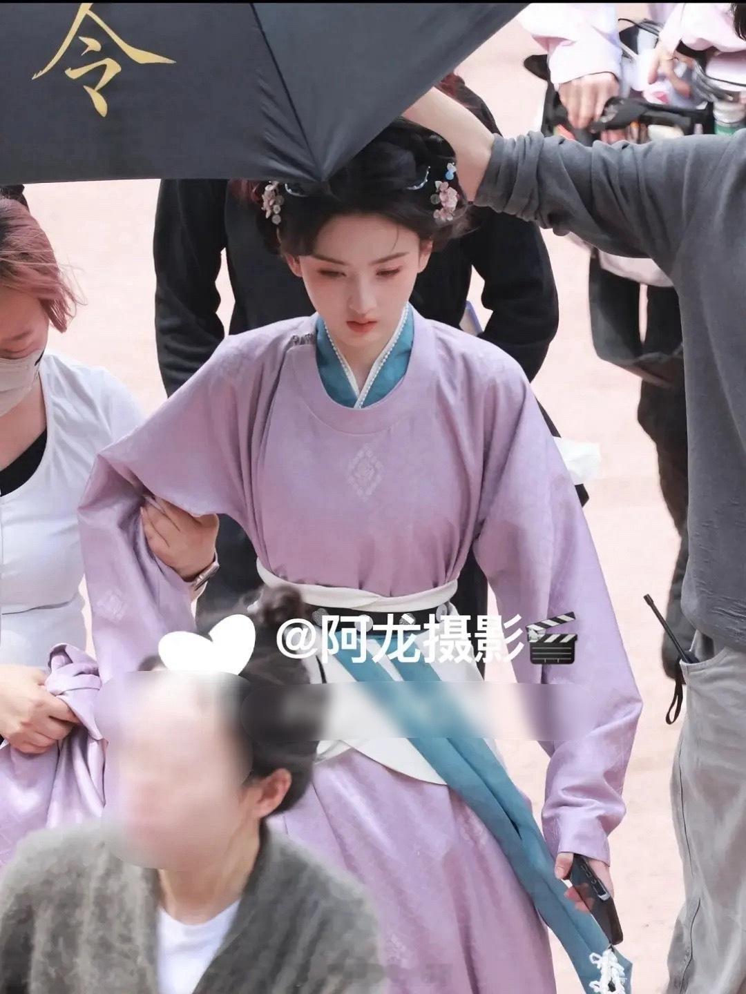 宋祖儿司宫令的第一天路透来了，造型看起来咋样？ 