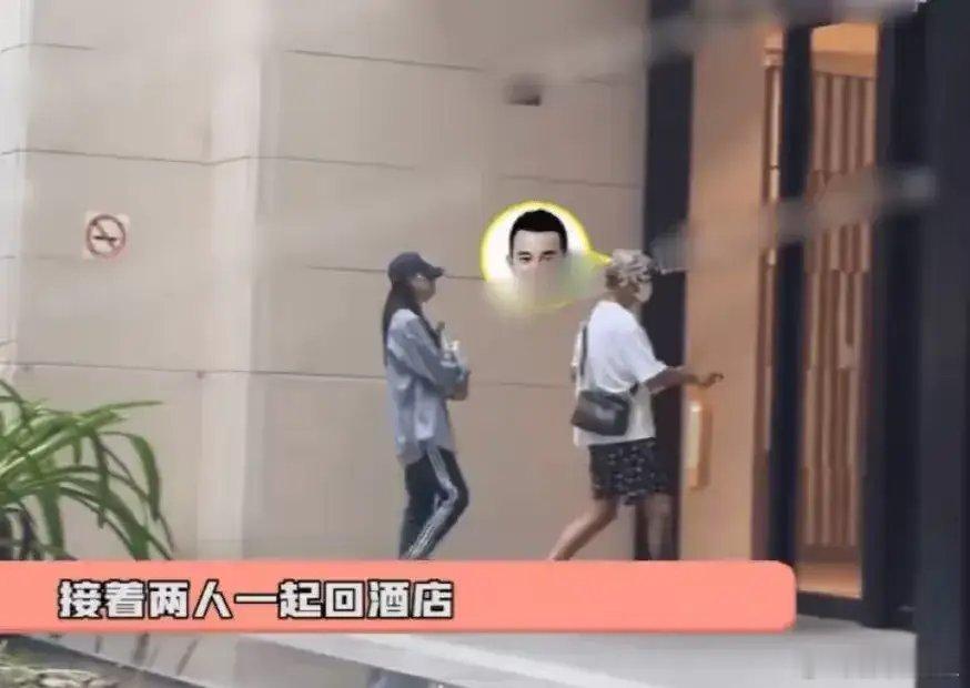 #文章与女友同住酒店#今文章终于找到了新的爱情，据说女友是圈外人，外形清醒知性，