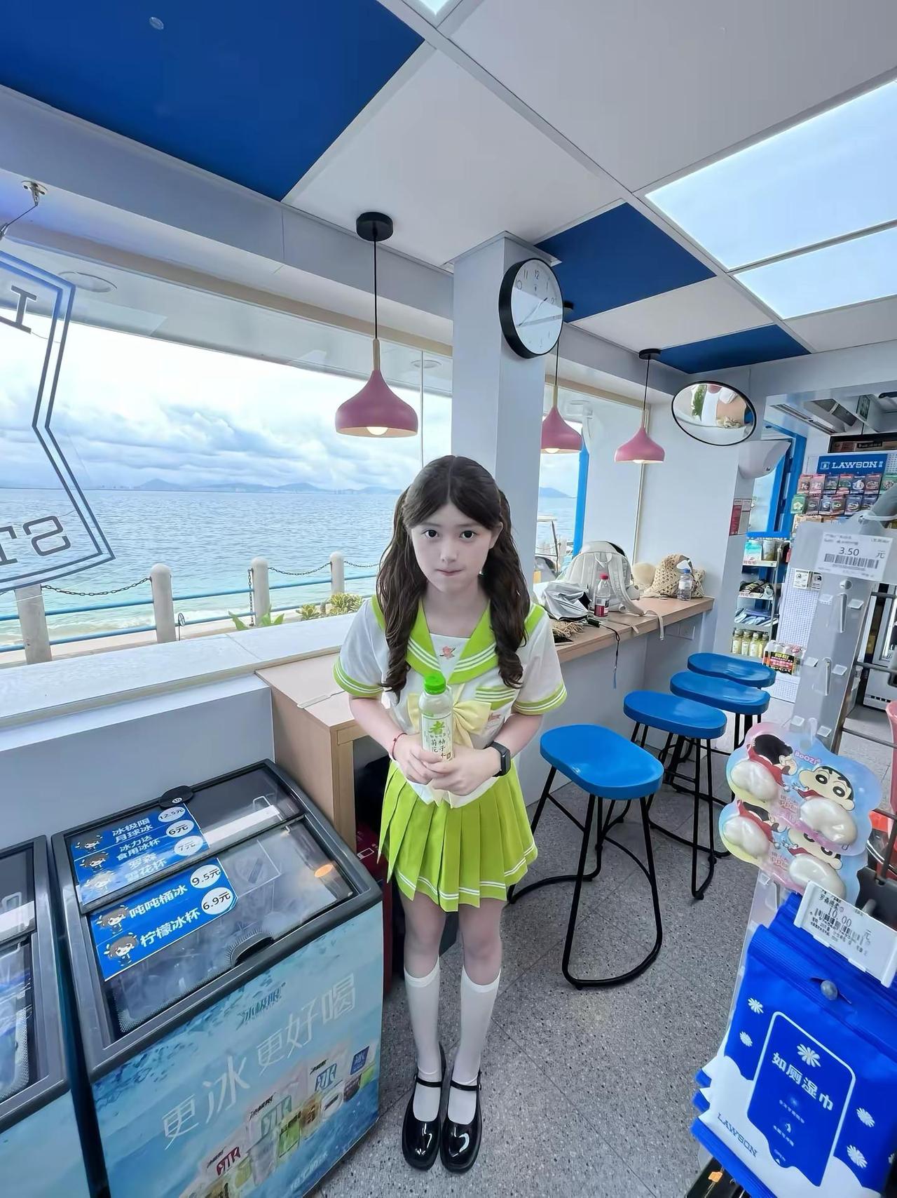海边水手服