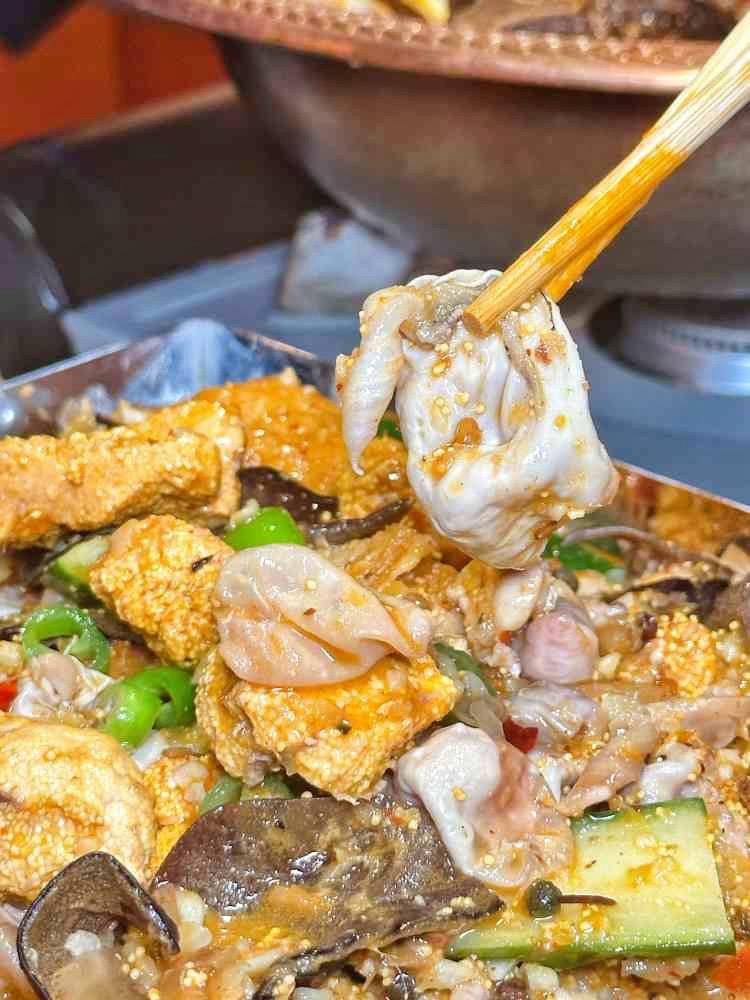 跃杨鲜鱼杂·纸包鱼·羊蝎子火锅