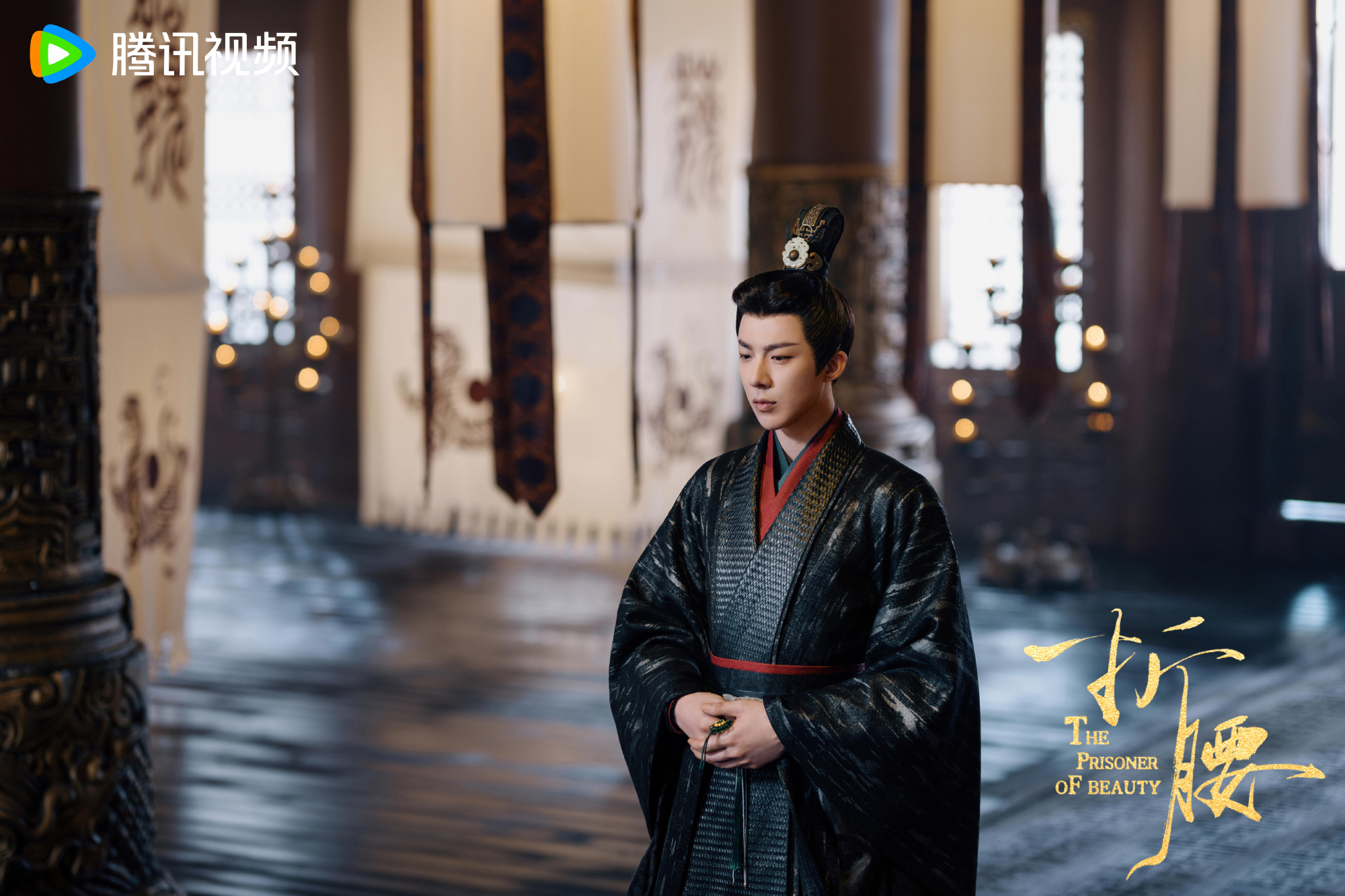 折腰开播1周年宋祖儿刘宇宁折腰开播一周年折腰开播1周年，宋祖儿刘宇宁折腰开播一周