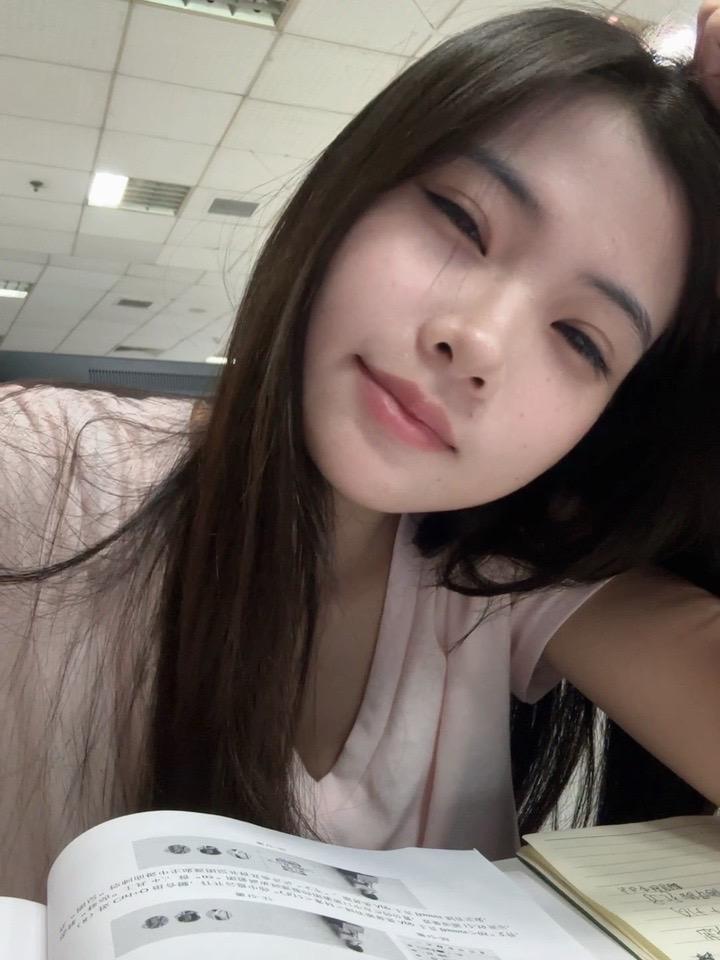 你总是这样…遇到难题就不说话了