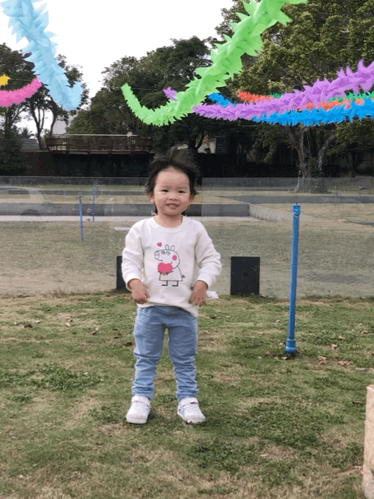 安安和安奶奶太极拳老师是同一个安安在学校学她奶奶在公园学老师很客气让安安平时多跟