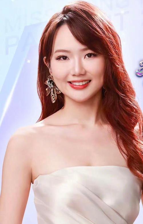 2026香港小姐竞选总决赛于8月30日晚在TVB电视城落下帷幕，新一届三甲正式揭