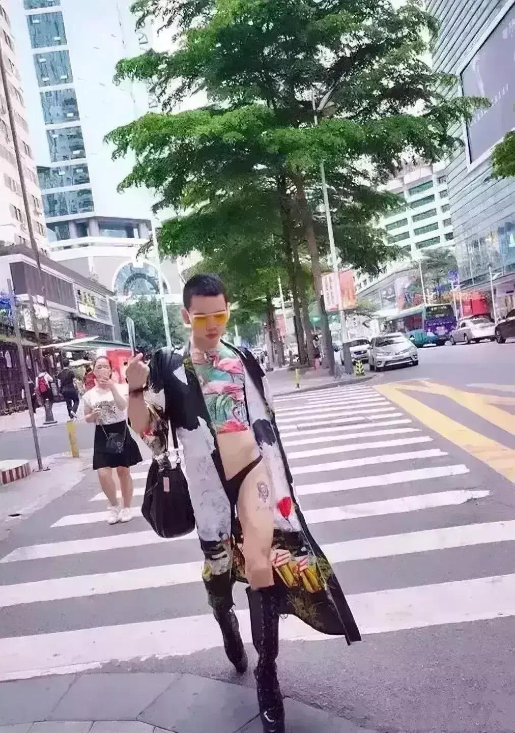 与众不同？独树一帜？独创一派？故乡蛇冢满柴荊，异域风尘叹此生？这么时尚的品牌在什