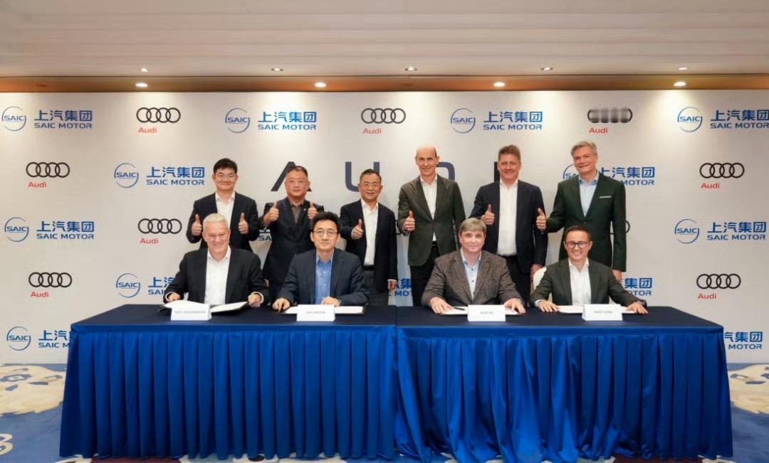 看来奥迪对于AUDI品牌的态度是大搞特搞，把首个智能电动技术中心设立在上海，意味