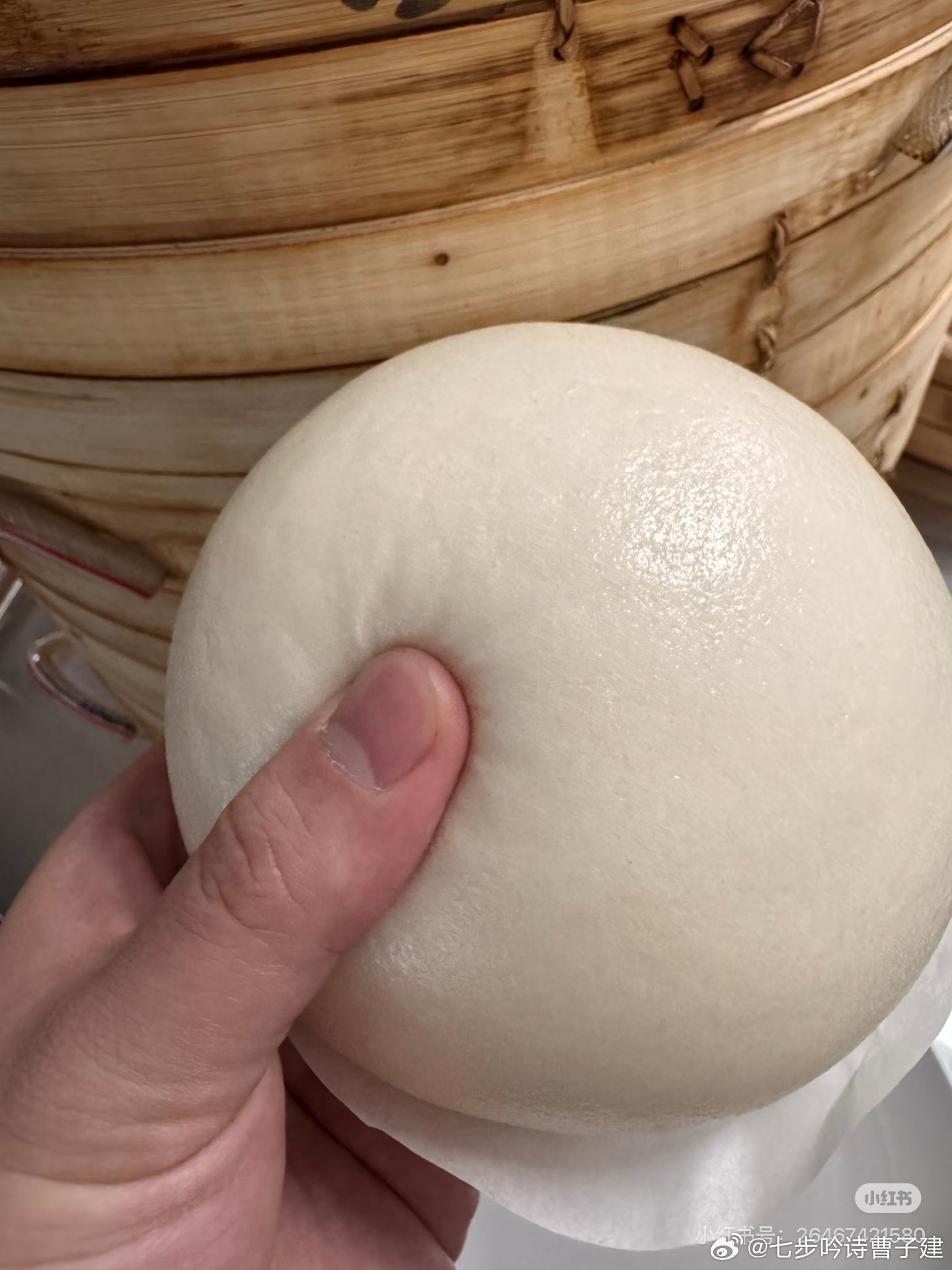 哦，这种嫩馍，我还以为嫩模呢