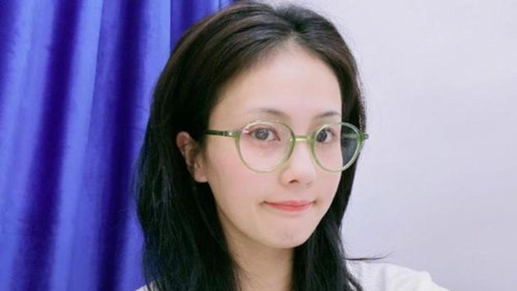 你知道吗？白鹿最近的一场无预告空降直播，开播仅7分钟，在线观看人数就直接突破50