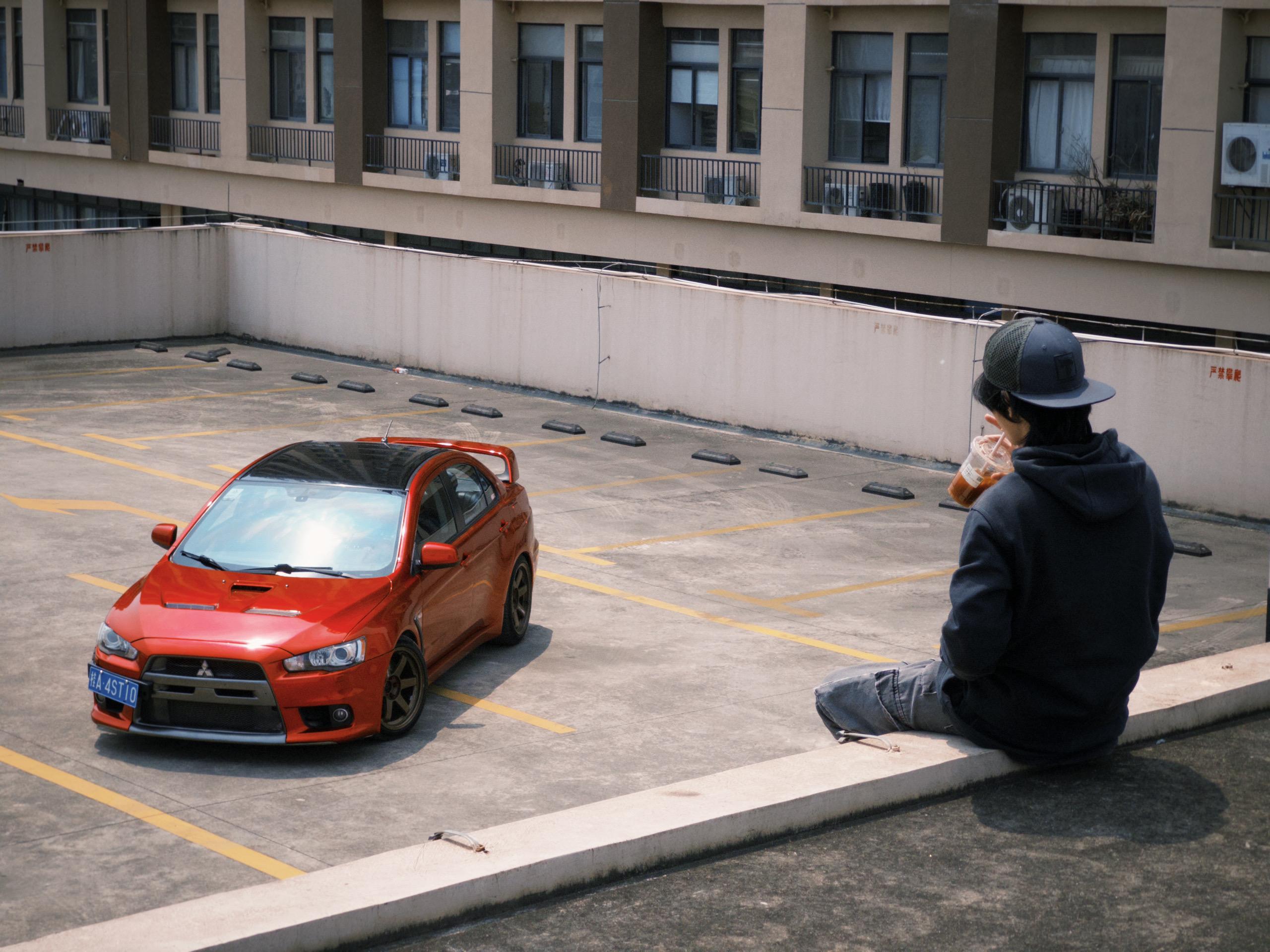 永远可以买到更快的小米SU7。但是再也买不到Evolution菱帅