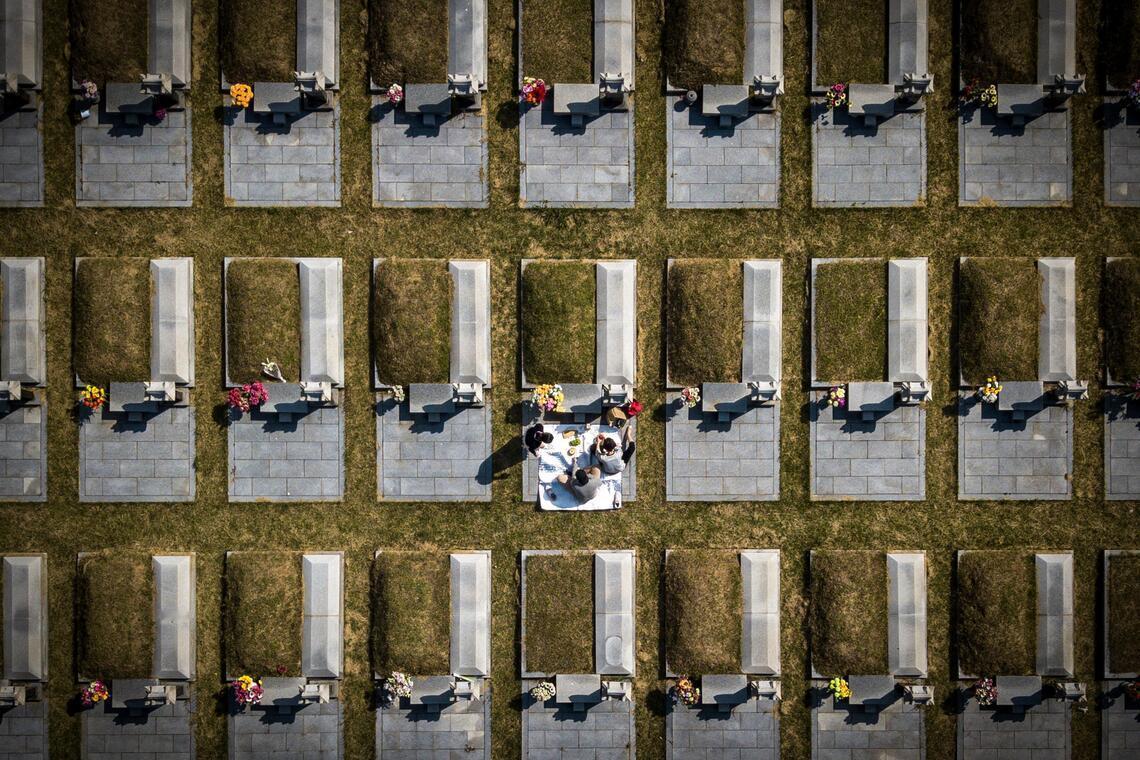 韩国保健福祉部最新数据显示，截至2024年，全国65岁以上老年人口首次突破100