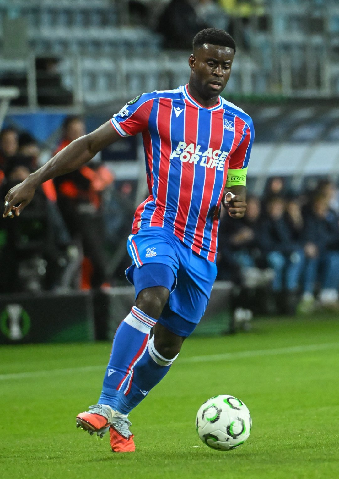 阿斯报：英超俱乐部和拜仁在争夺马克·格伊的竞争中处于领先地位，皇马已经退出了竞争