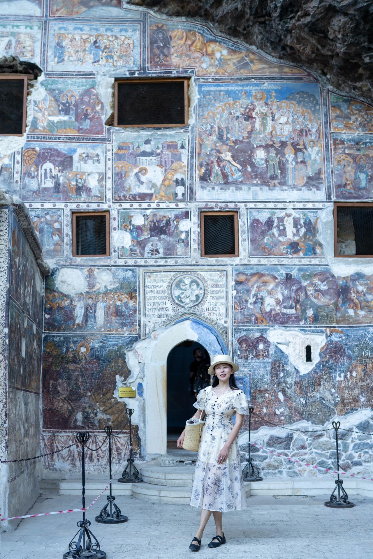 苏梅拉修道院（Sümela Monastery）是特拉布宗最有代表性的景点。你看