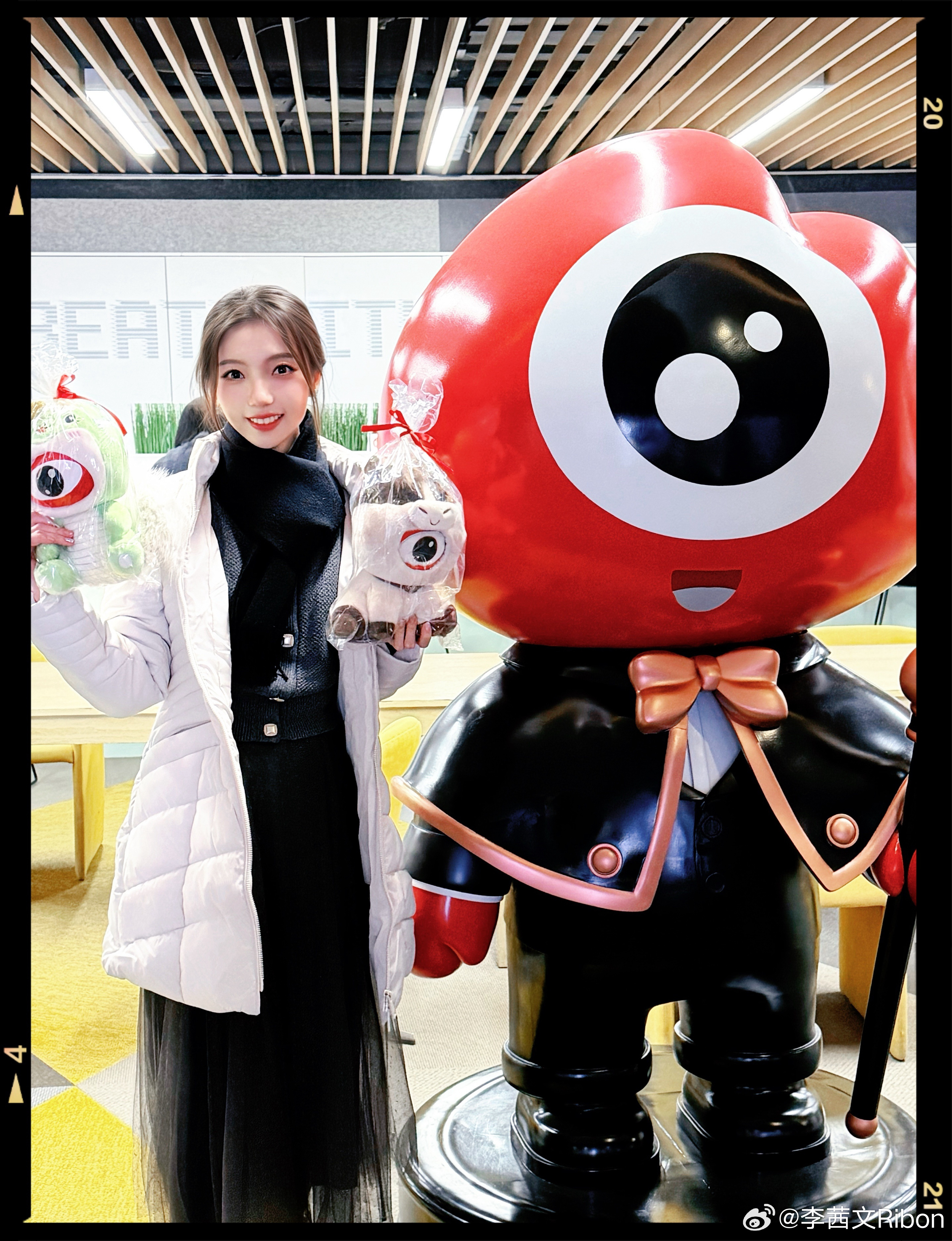 路过打卡微博之夜浪仔📸今夜星光璀璨 燥候啦🔥微博之夜微博之夜红毯