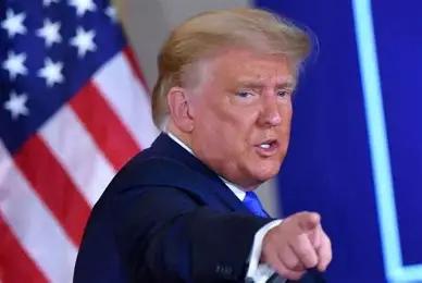 特朗普曾放话：若中国解放台湾，就下令轰炸北京。这番叫嚣看似嚣张，实则不过是美国核