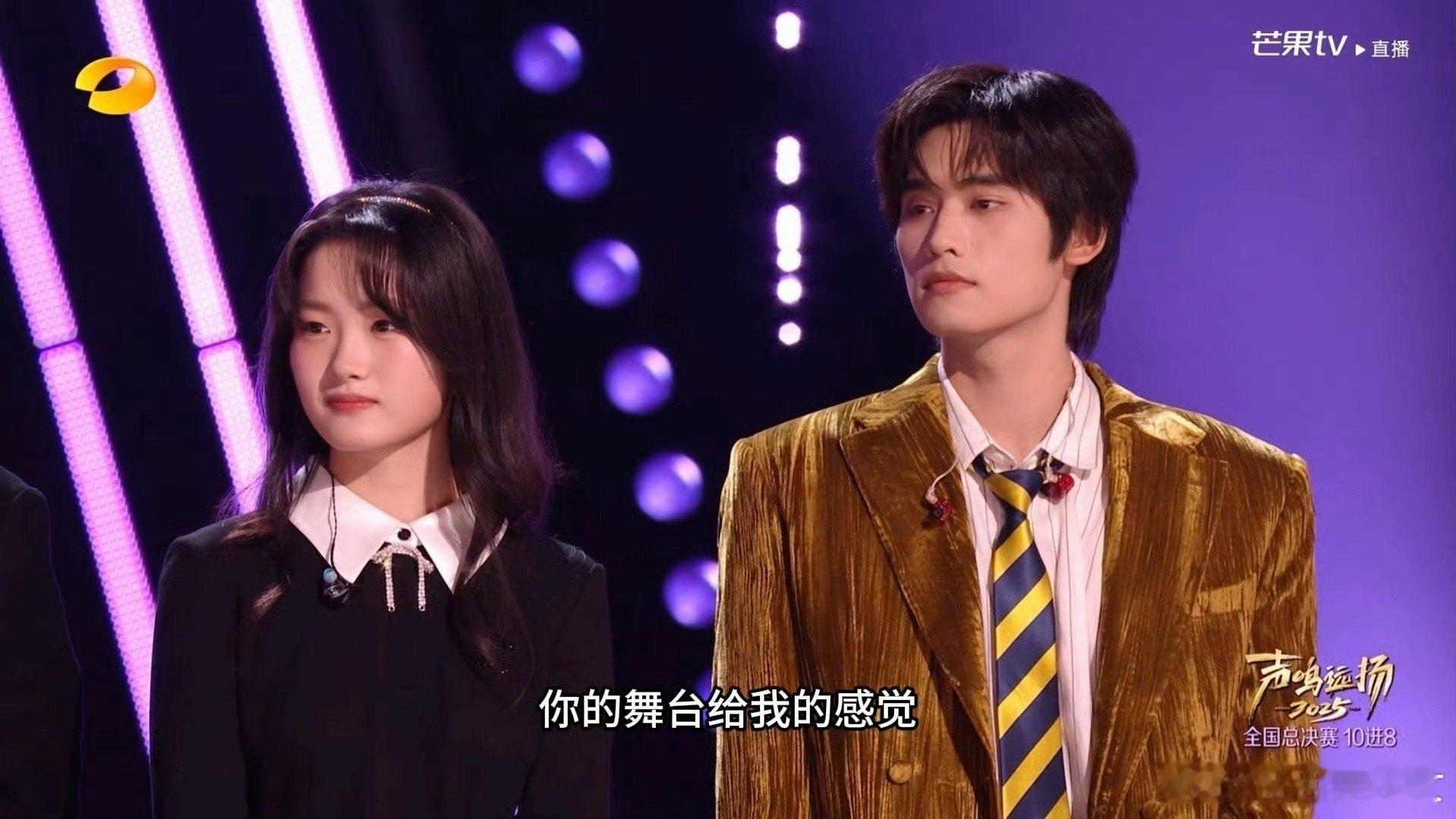 李佳蓓回应班味重 直面争议不回避，真诚回应超圈粉，坦荡回应歌声争议，态度够直够真