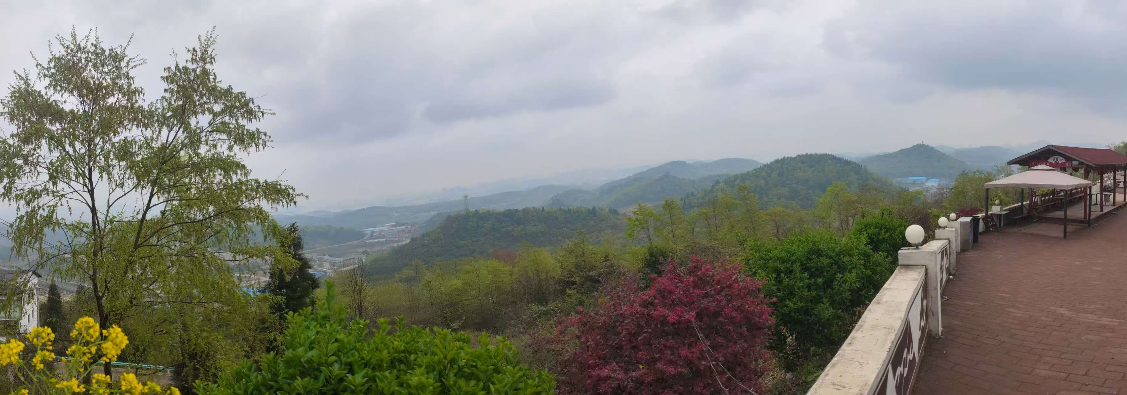 雷军带队高原测试YU7从长途烂路到高原考验，能坚持把每一项测试做到位，还拿了十几
