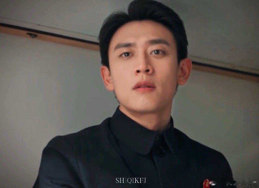 王天辰两部剧两模两样 看岁月有情时被夏雷的质朴真诚打动，转头看纯真年代的爱情又被