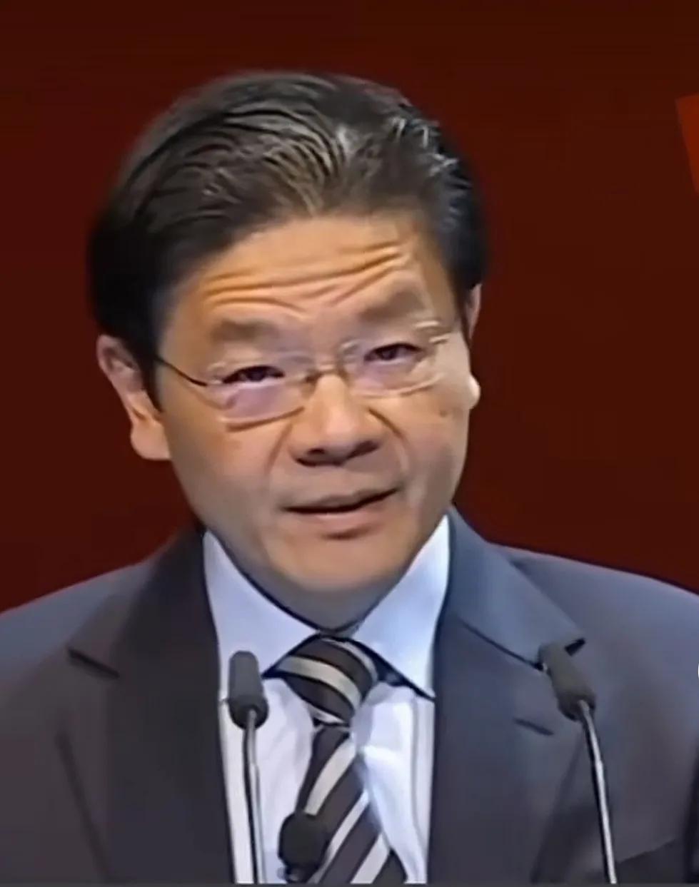 新加坡总理黄循财发表电视讲话，他指出:世界正变得碎片化和无序化，美国正在退出世界
