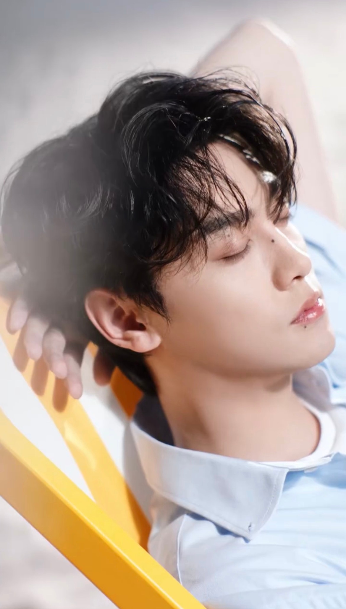 哎呀 依旧是黄色的躺椅💛💛 