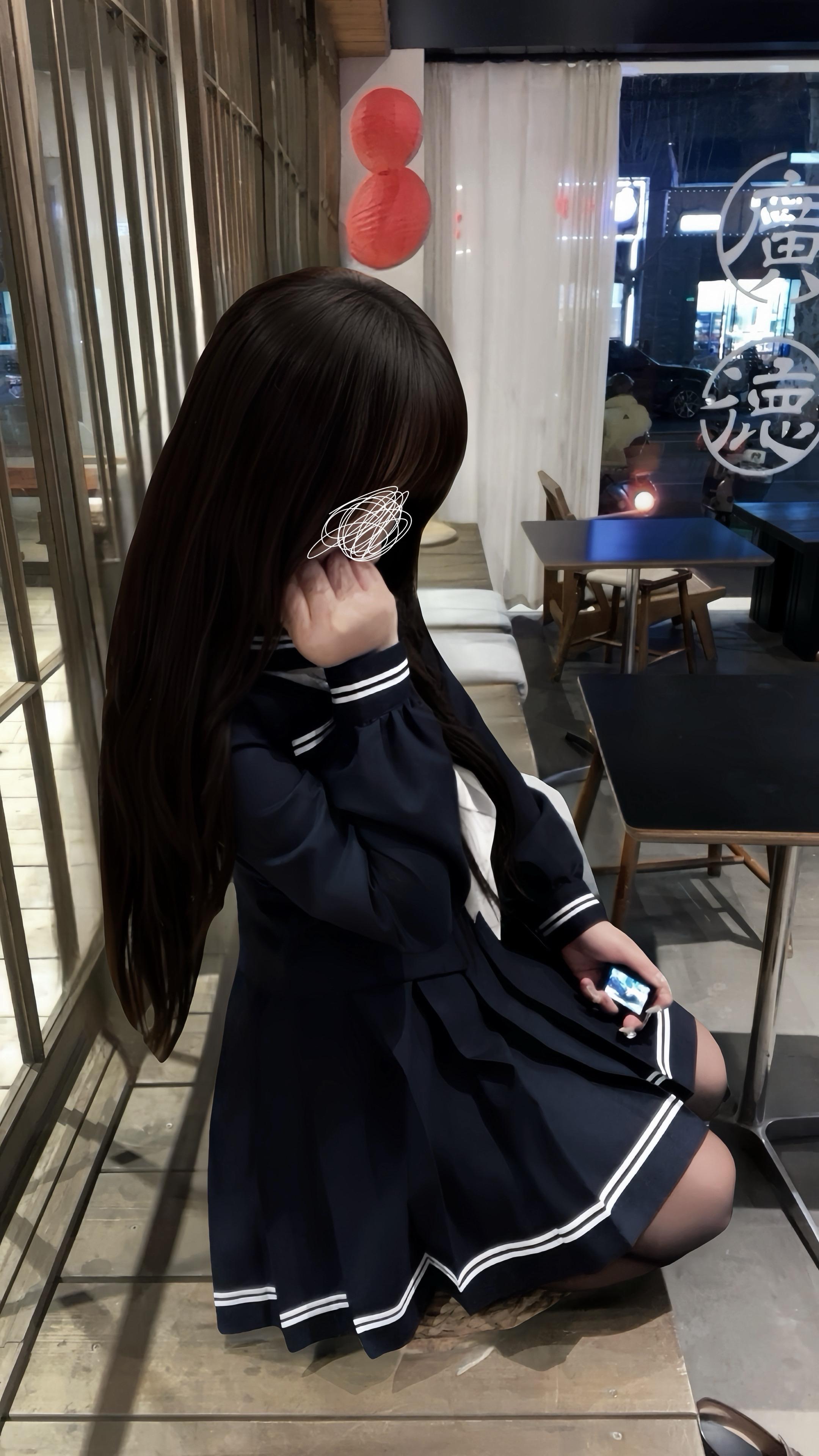 我想你明媚不要你流泪   不再为蠢事皱眉