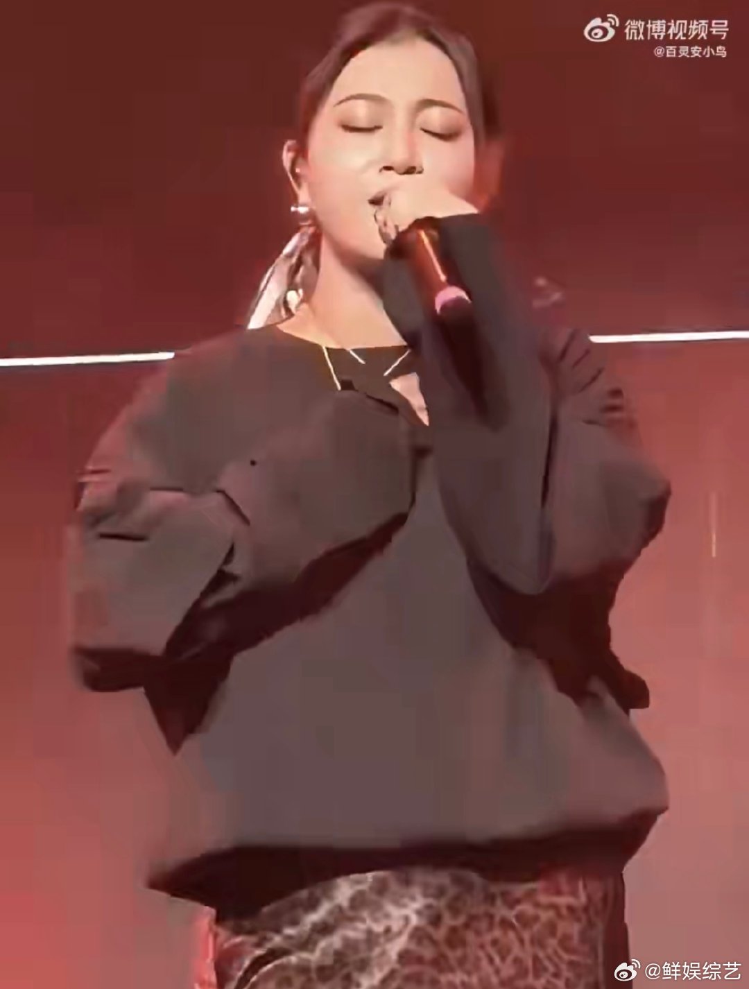 李嘉格 我要带着我的尊严逃离开有你的世界 这哪里是一首歌，明明是人间清醒指南！“