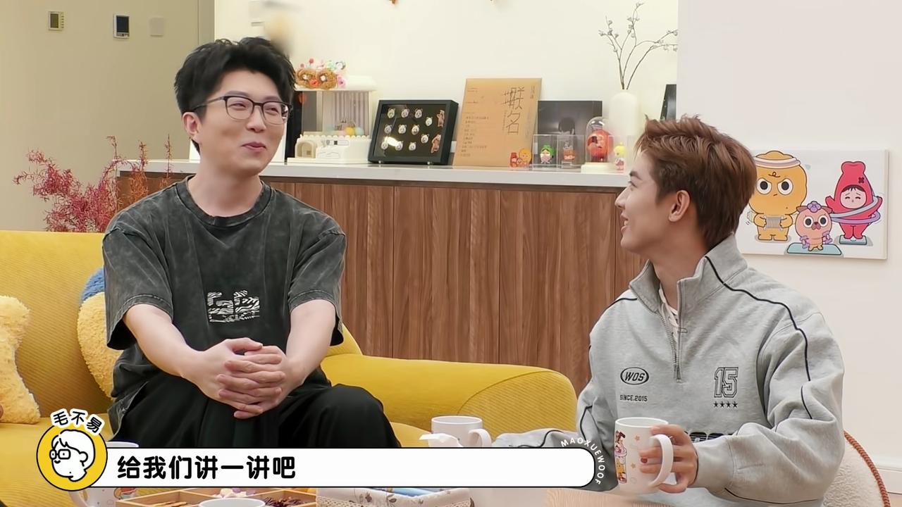 知道周峻纬刚去米兰看秀去了，毛不易感慨道：“这是我们从来没有去过的活动。”谁料下