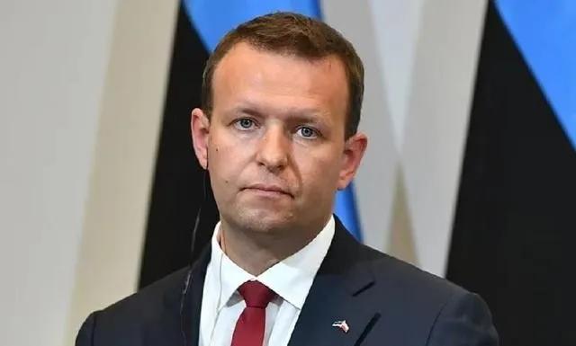 就问中国怕不怕？强大的爱沙尼亚向中国发出最后通牒，让中国必须在爱沙尼亚和俄罗斯之