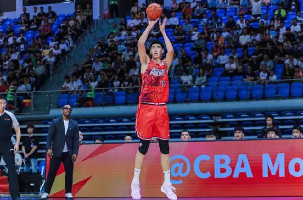 关于徐昕可能吸引到NBA球队关注的这件事，我觉得其实挺合理的，应该也不是空穴来风