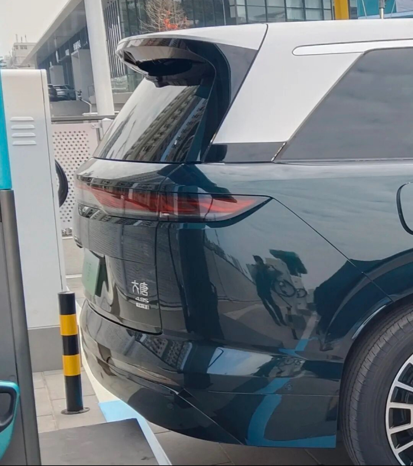 比亚迪9系大唐曝光，这颜值怎么样？ 