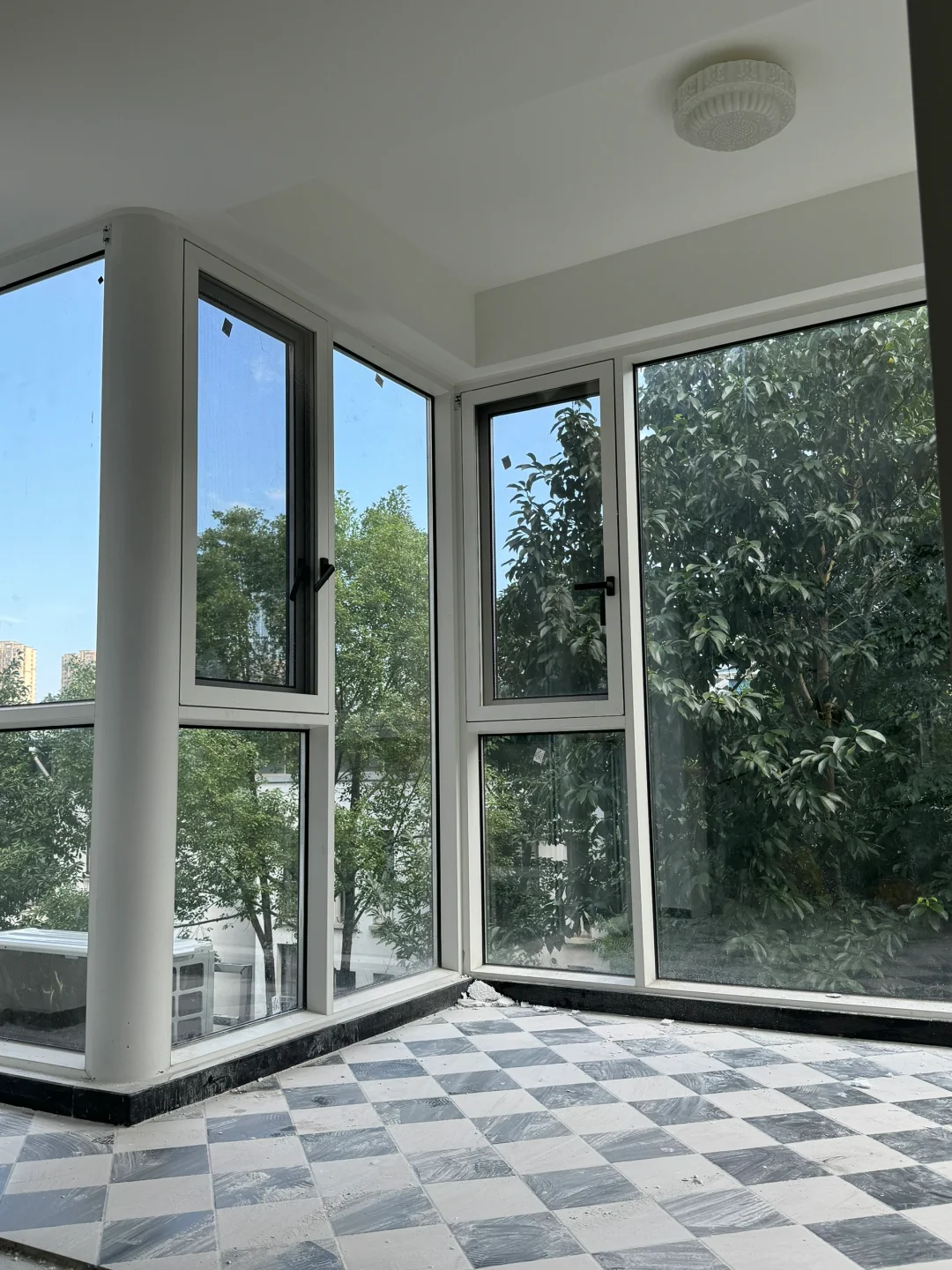 历时7个月 100平森林小屋终于开始灯具安装