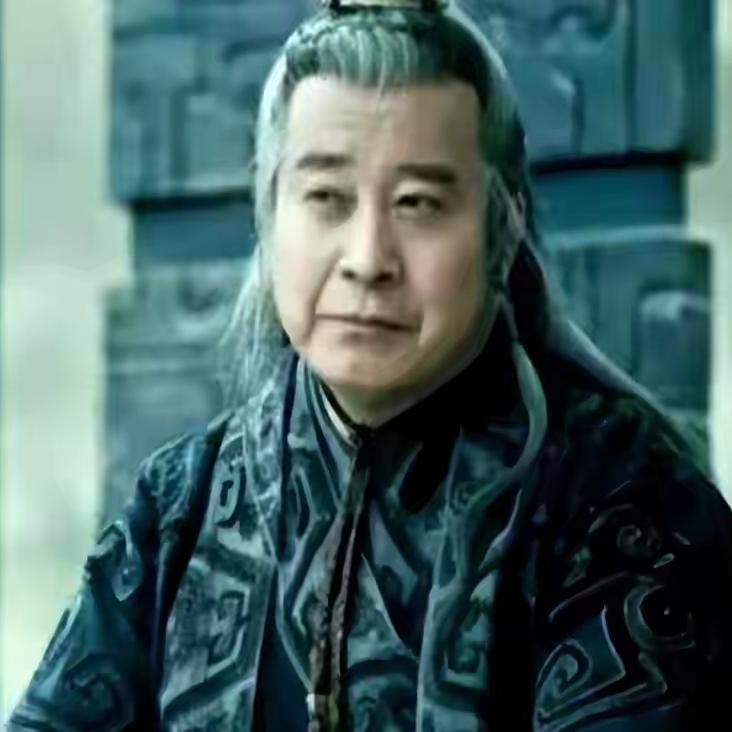 李斯为啥要背叛秦始皇？他被斩前曾留下10字预言，后来字字成真
 
很多人觉得李斯