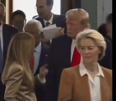 难怪特朗普要呲她，看她能不够的小样

G7峰会现场高下立判，冯德莱恩处事老道，主