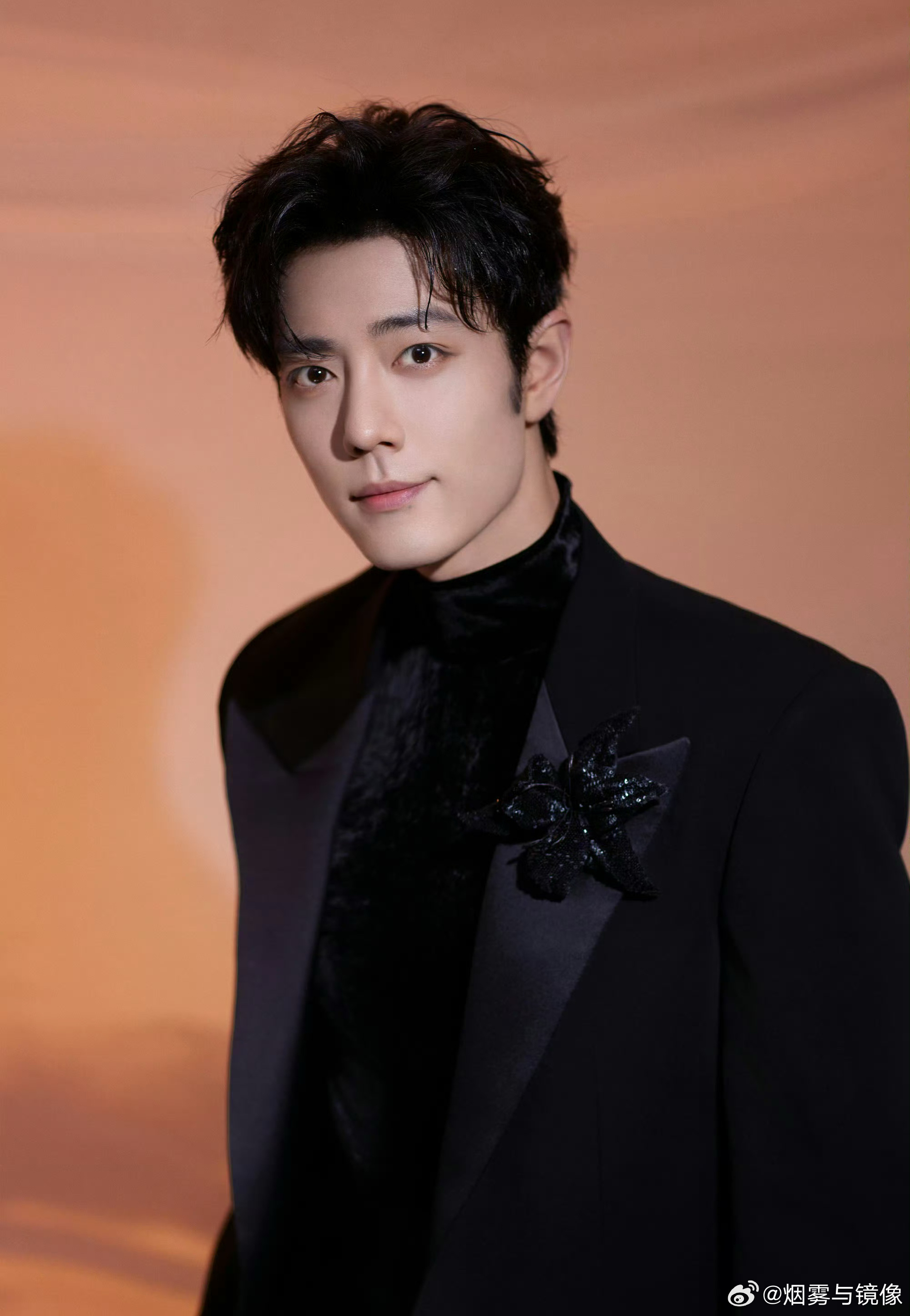 肖战 十日终焉网传肖战下一部主演戏是无限流悬疑题材的《十日终焉》 好期待