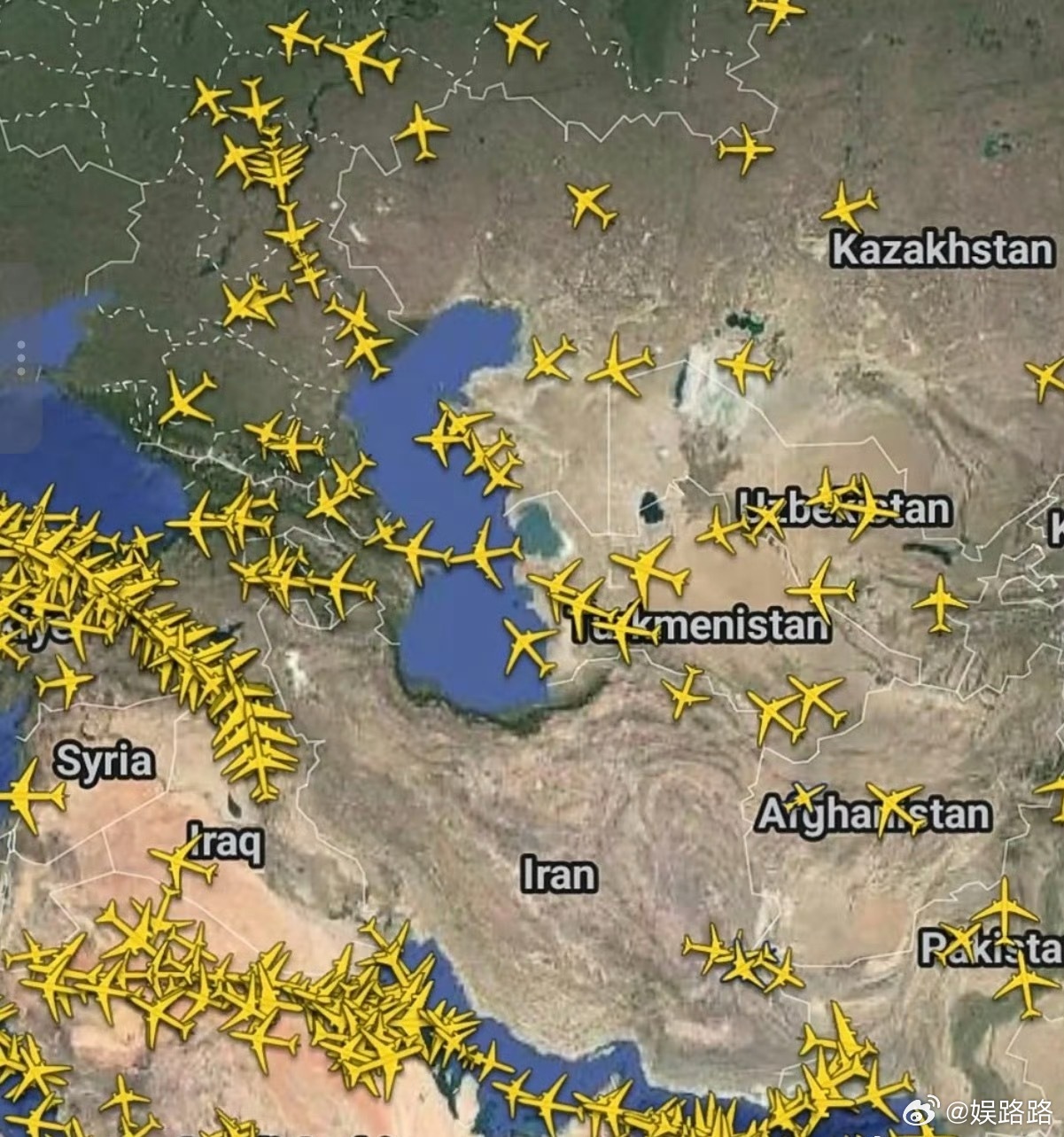 看到战火纷飞的画面，心里真的很沉重。战争没有赢家，最受苦的永远是无辜的平民。看到