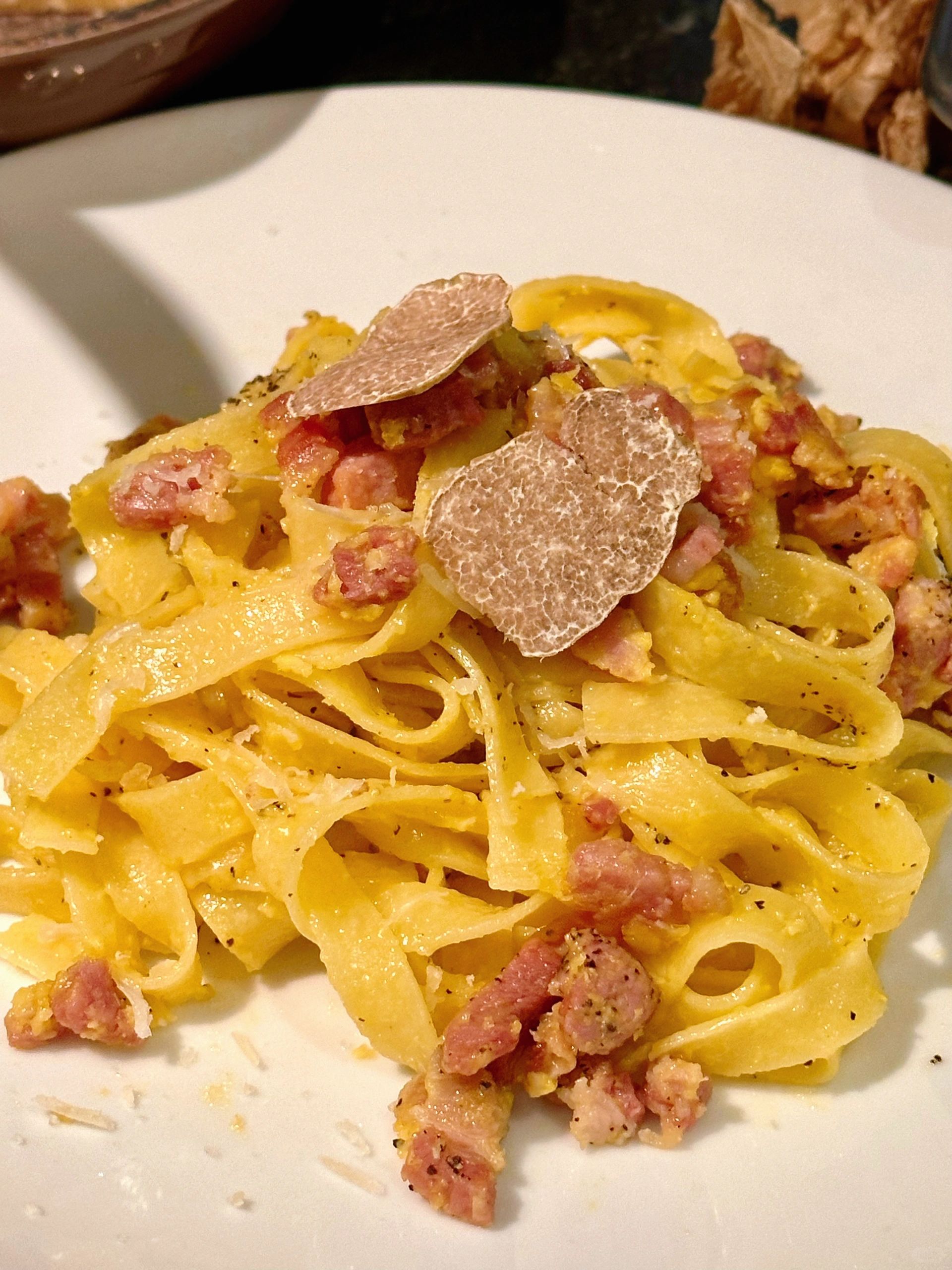 Carbonara经典做法🍝配Eataly白松露美味⬆️