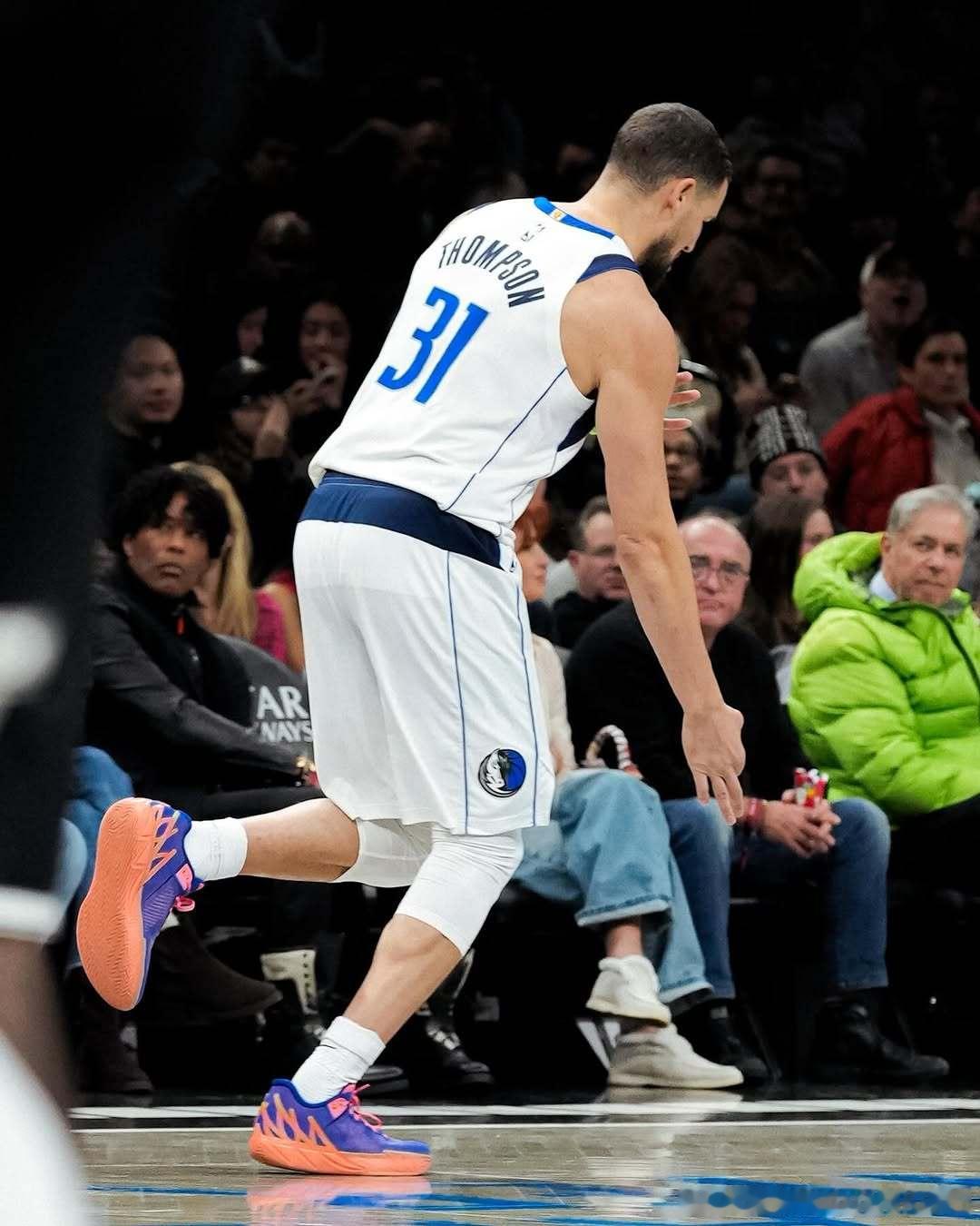 克莱更新ig 天堂里的又一天🥽克莱继续在球场上当快乐投手吧 🌊🤾🏽♂️?