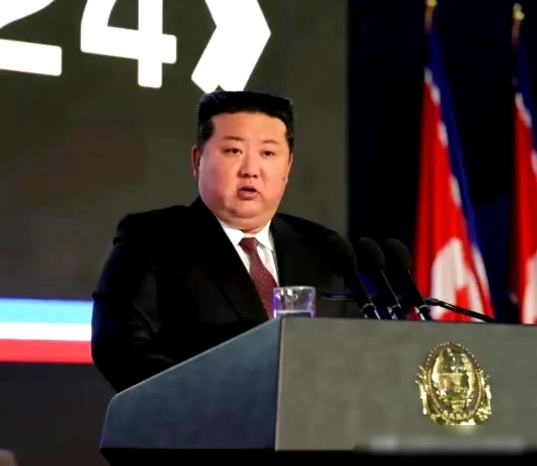 金正恩对俄罗斯战场非常愤怒

库尔斯克惨剧激怒金正恩。

俄国战场损失惨重，二百