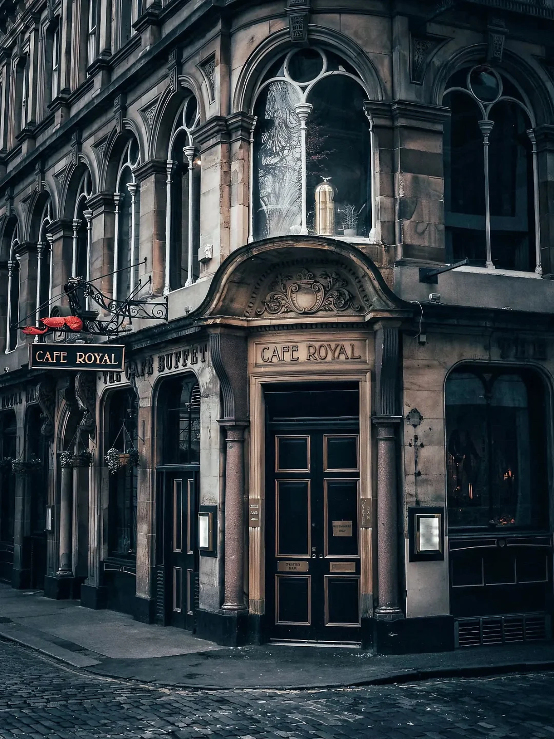 爱丁堡☕️隐藏在市中心的宝石 复古咖啡厅！