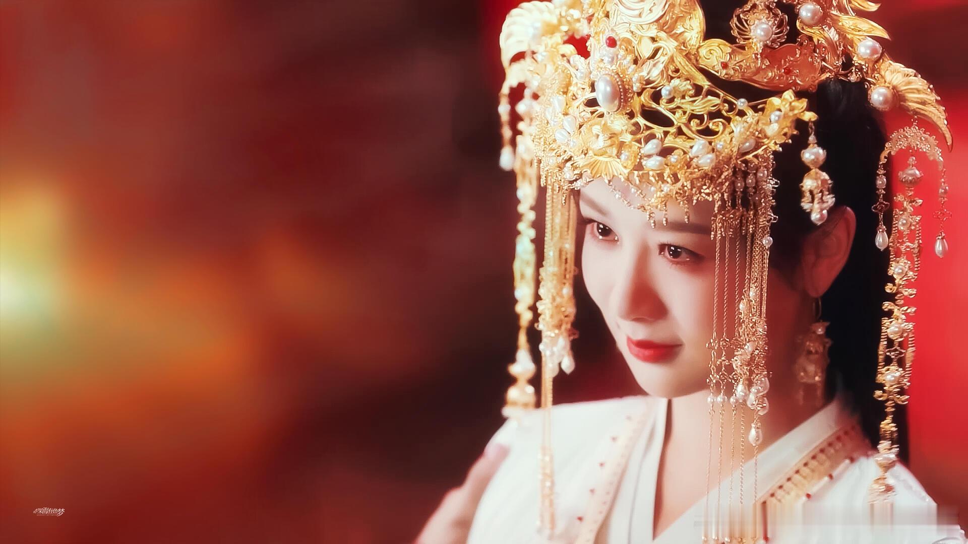 #小夭头发都白了#《长相思2》小夭啊，才短短几十年，你怎么都有白发了，所有人只在