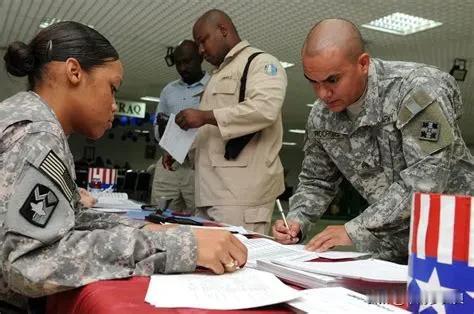 【佐治亚拜登暂时领先，但可能再次反转】随着佐治亚开票到99%，拜登翻蓝了佐治亚，