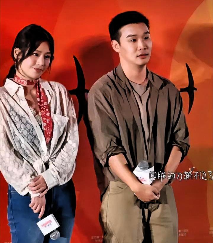 “很享受啊，身材这么好的一个男生”——马思纯把女明星不敢说的话，笑着说了出来。