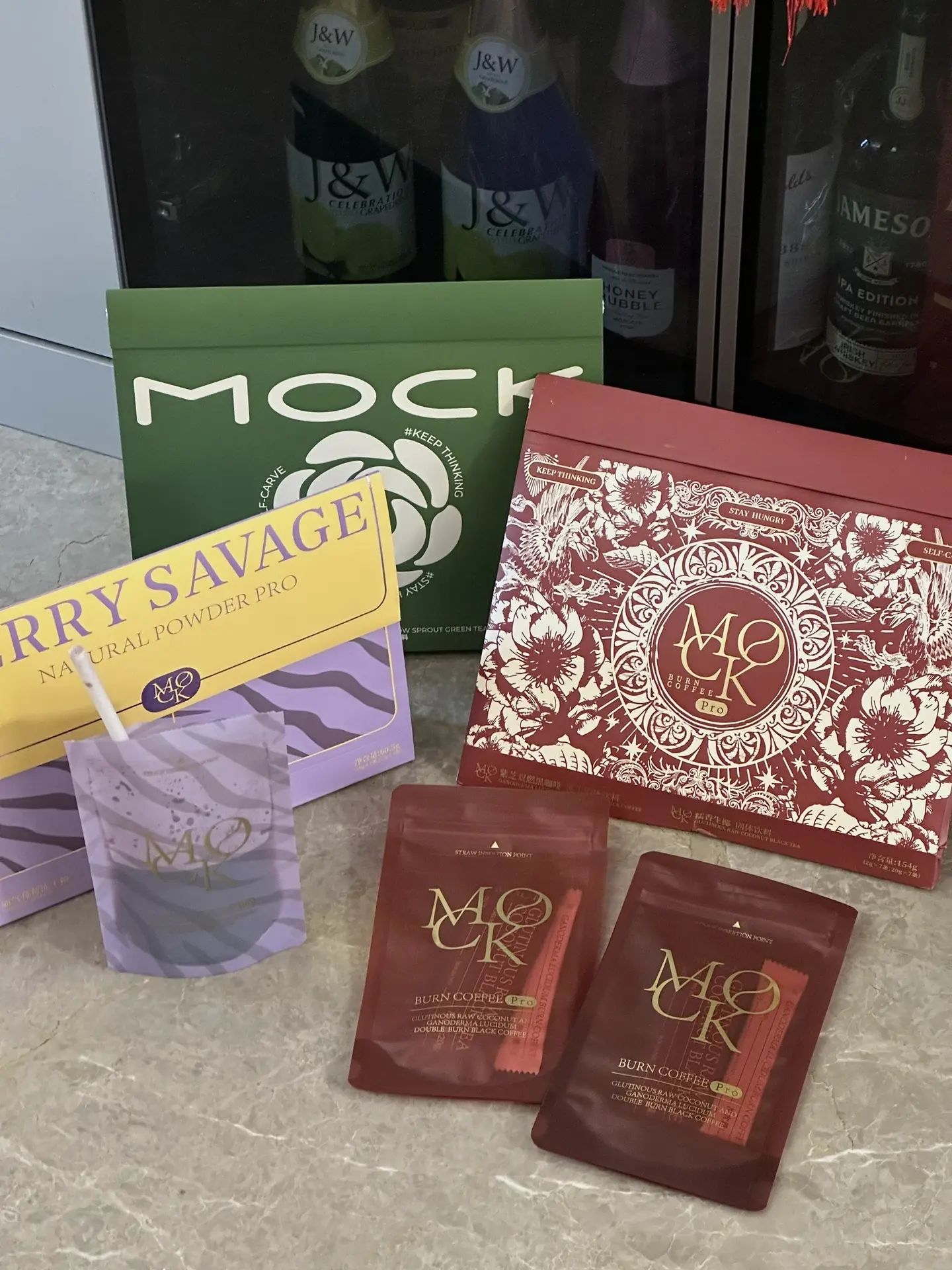 咖啡是不是快喝完了？万年不变的稳定食欲公式：水煮蛋+红咖。