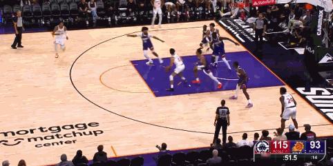 快船暴扣！！哇！！！ 