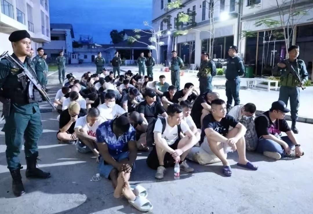 格局彻底打开！FBI硬核入局柬埔寨反诈，专打本土治理“盲区漏洞”
 
东南亚反诈