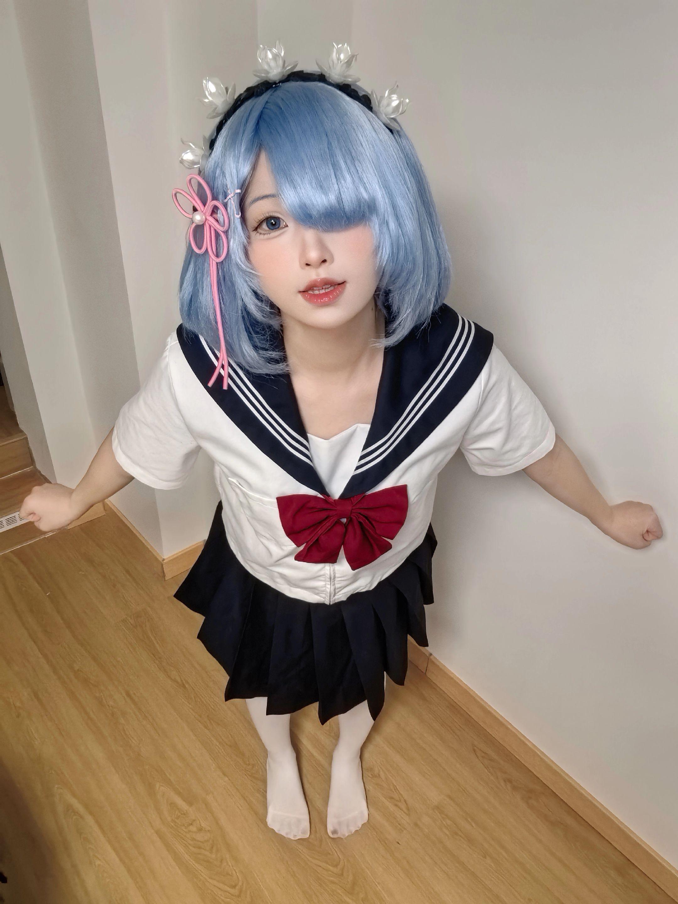 还记得我吗？小时候玩过家家当你老婆的那个。