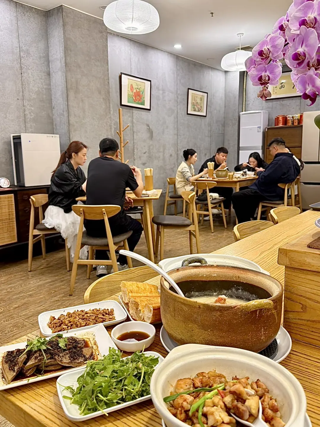 大连个人觉得无法超越的粥店，十多年还在排