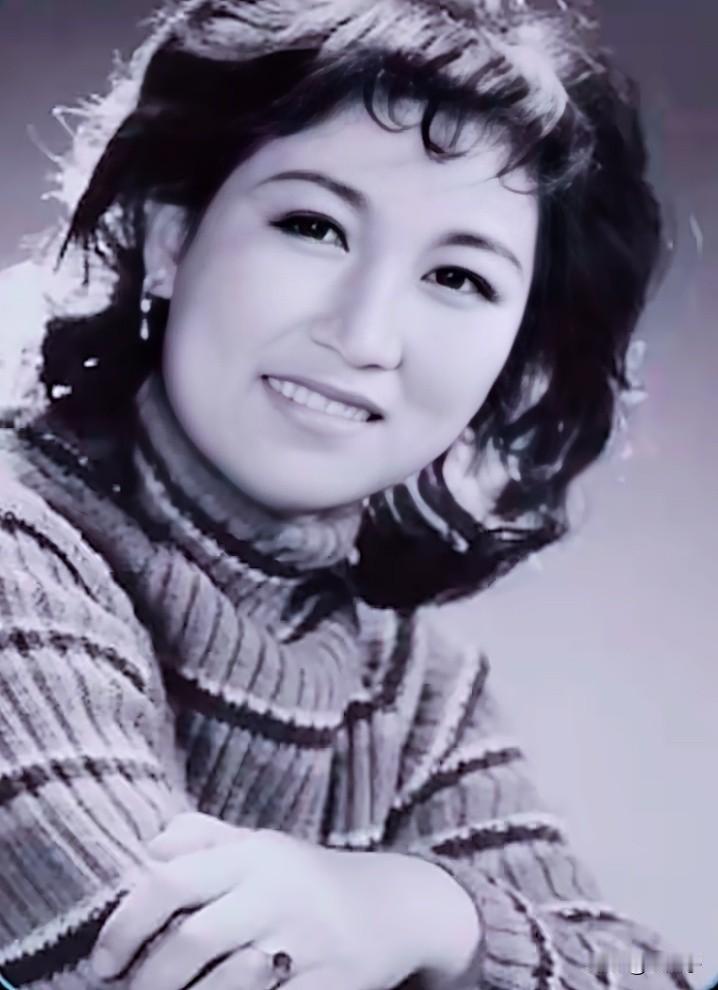 中国音乐史人物之第411位，李秀文（1951一）生于吉林省怀德县。
初中下乡在敦